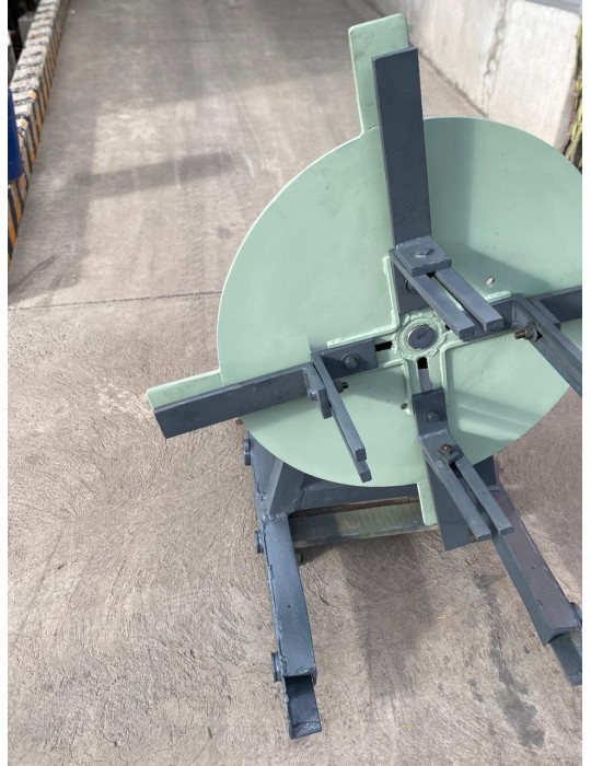 Desenrollador Mecánico en Vertical