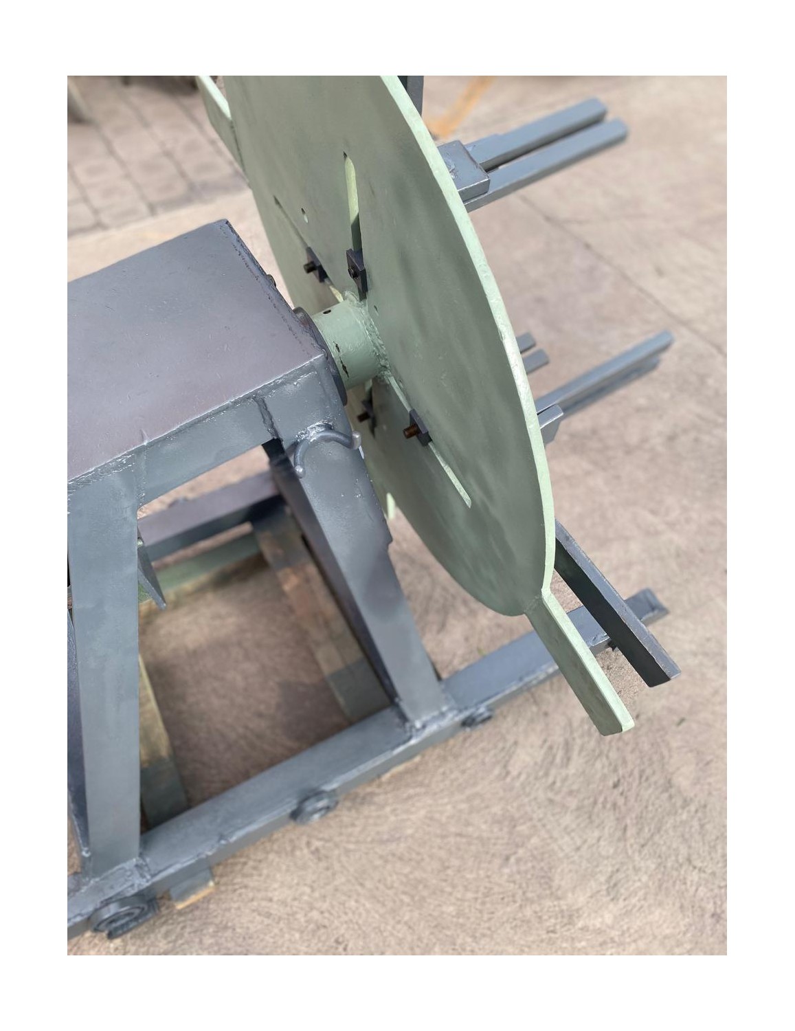 Desenrollador Mecánico en Vertical