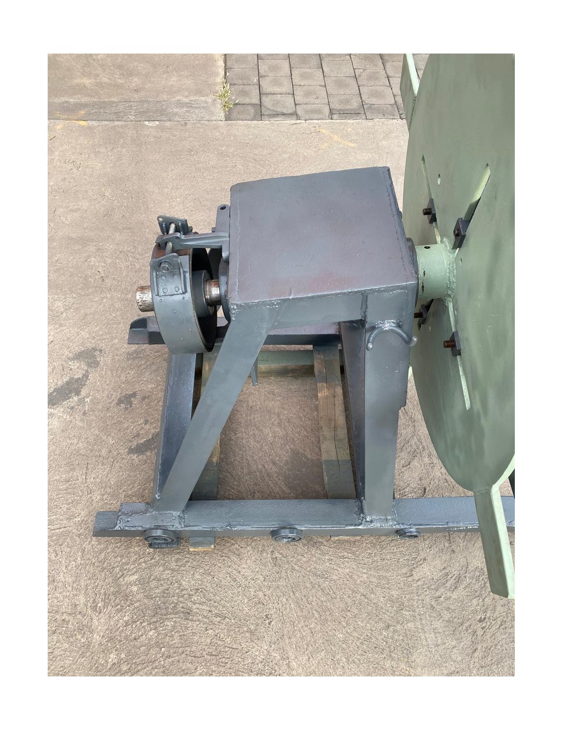 Desenrollador Mecánico en Vertical